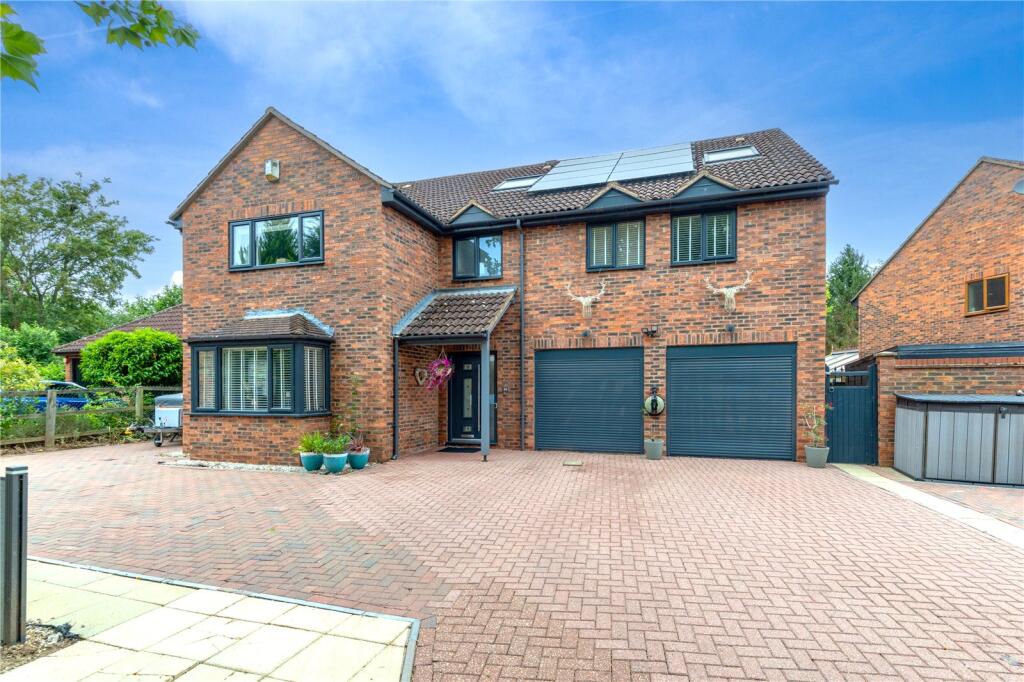 Main image of property: Boulters Lock, Giffard Park, Milton Keynes, Buckinghamshire, MK14