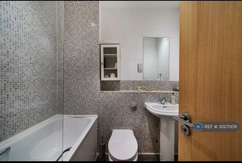 Apartment in London, Clerkenwell Green, Clerkenwell - View 3