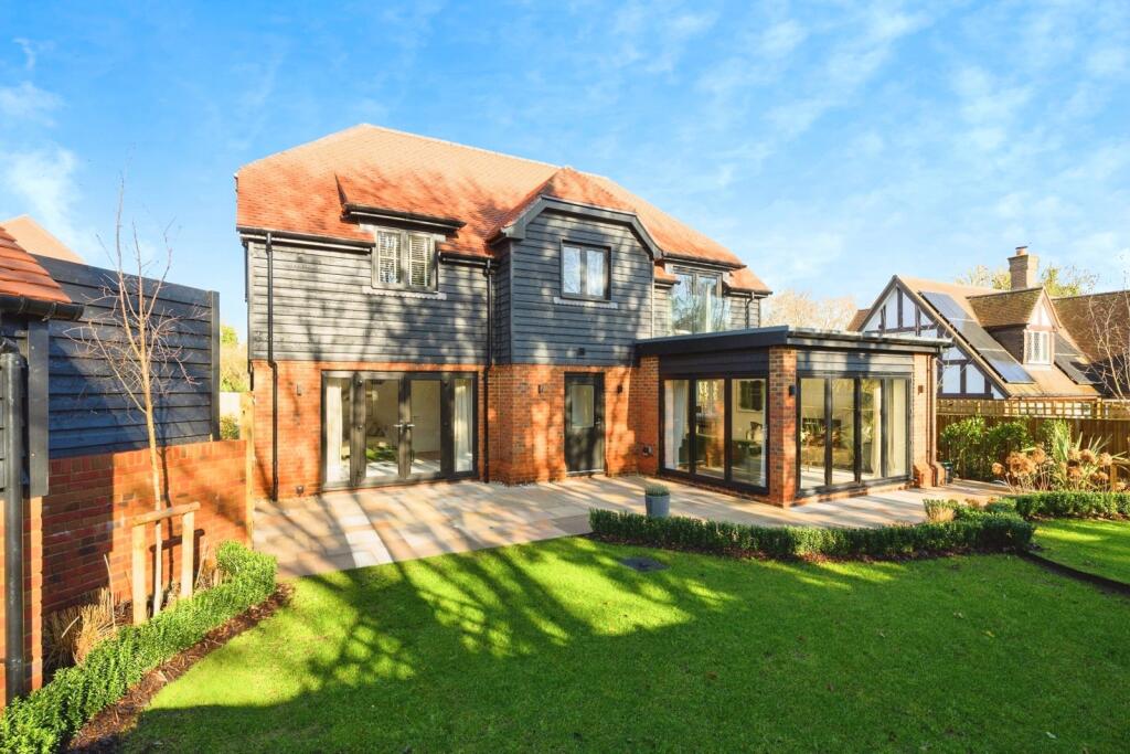 Main image of property: Huntersfield Farm, Fairlawn Road, Banstead, Surrey, SM7