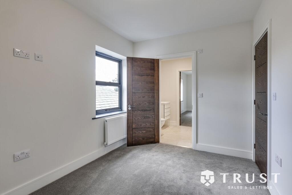 Additional image 31 of West Lane, Gomersal, BD19