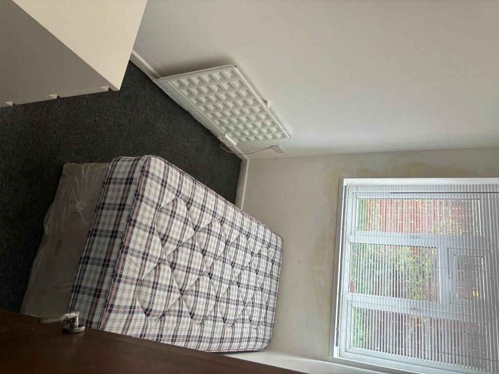 Main image of property: Portswood Road, Southampton, Hampshire, SO17