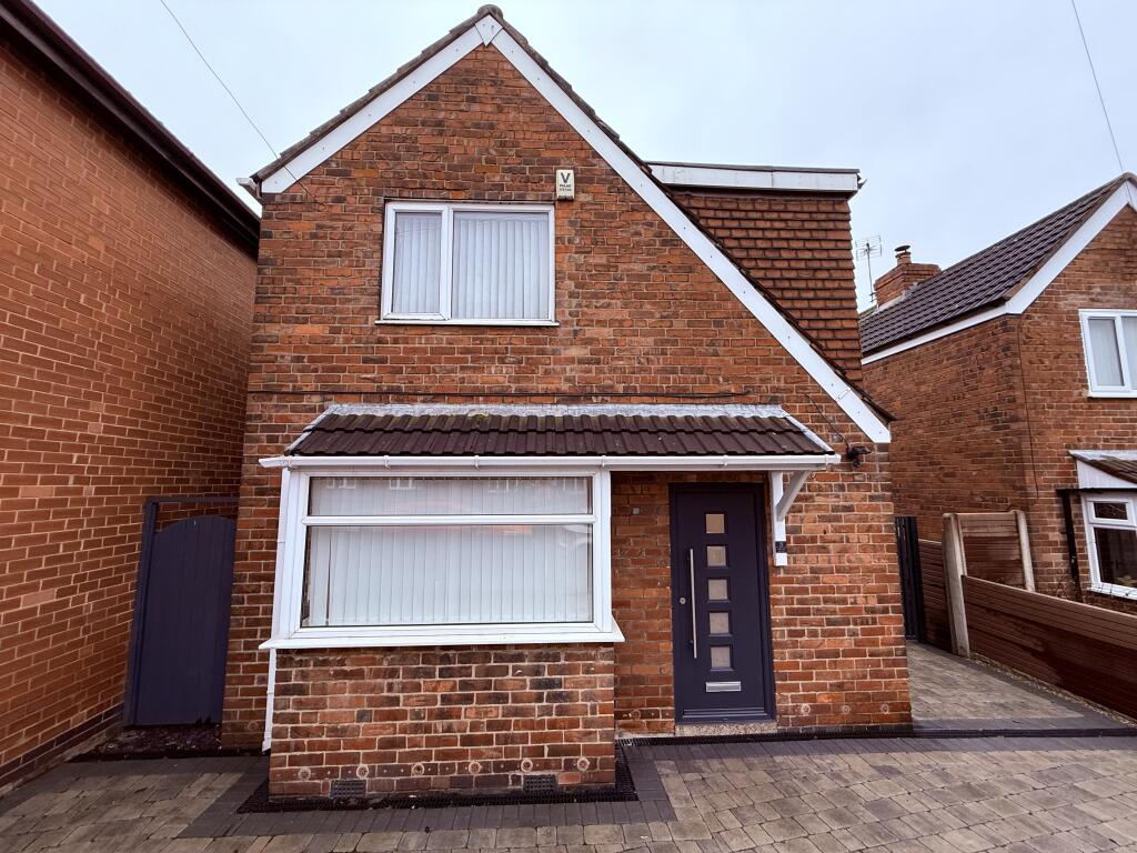 Main image of property: 8 Albert Road, Chaddesden, Derby, Derbyshire DE21 6SL