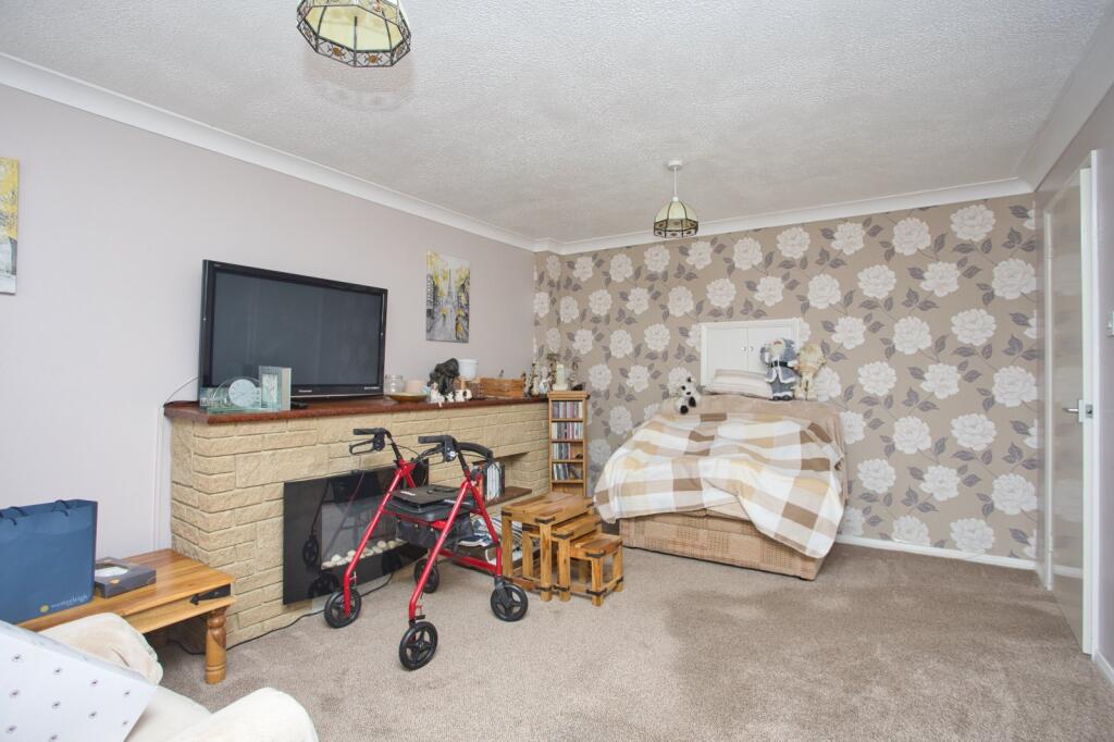 House in Folkestone, Belinda Court - View 5