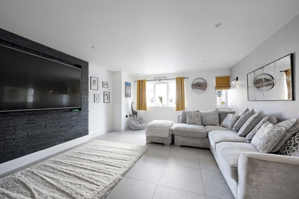 Calder Avenue, Billington, Lancashire, BB7 photo 4