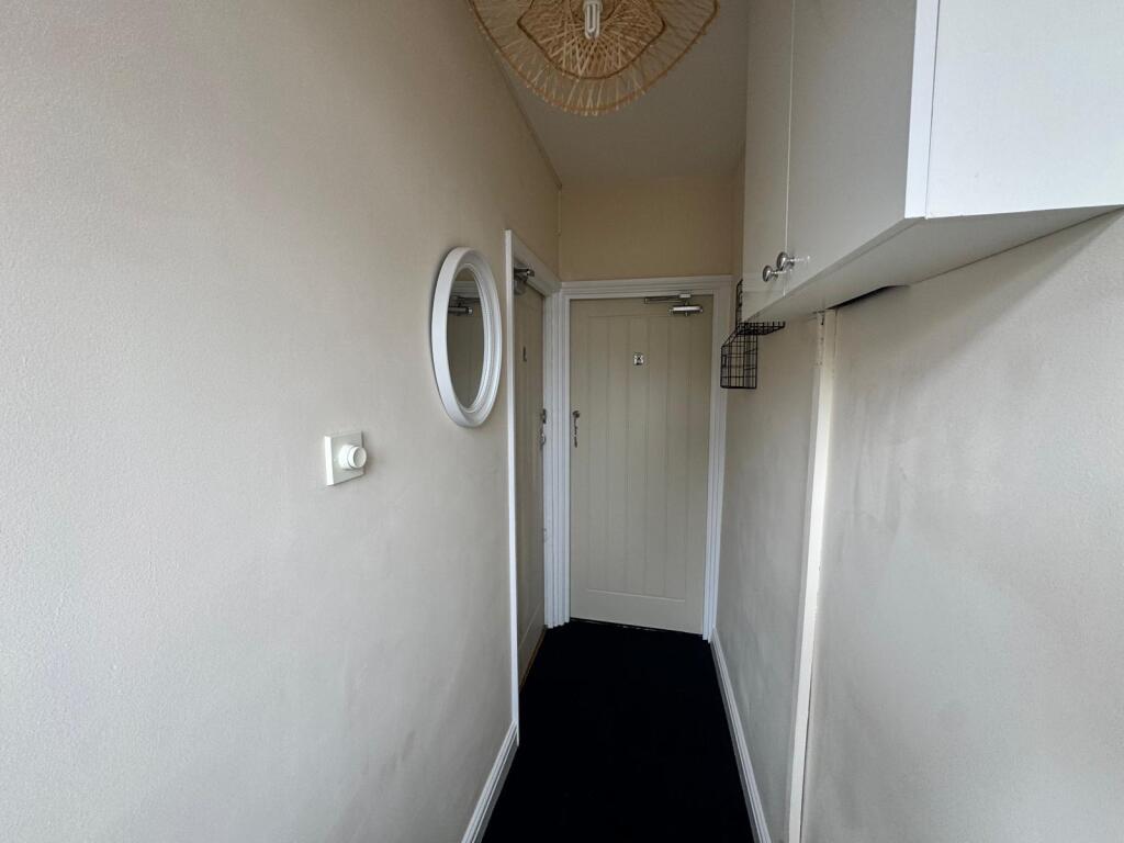 Apartment in Swindon, Churchward, Rodbourne - View 5