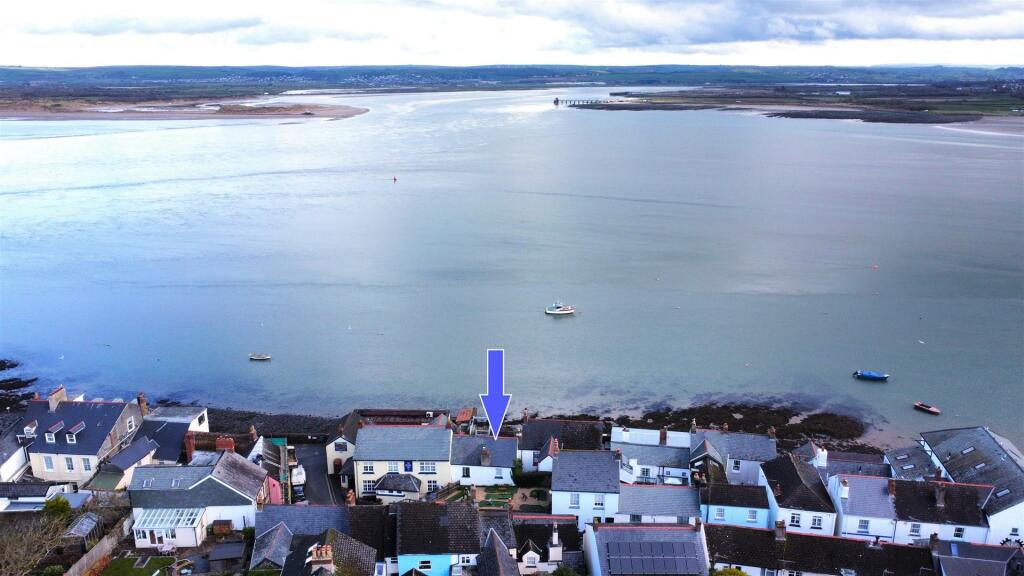 2-bed house on Irsha Street, Appledore, Bideford, £325,000