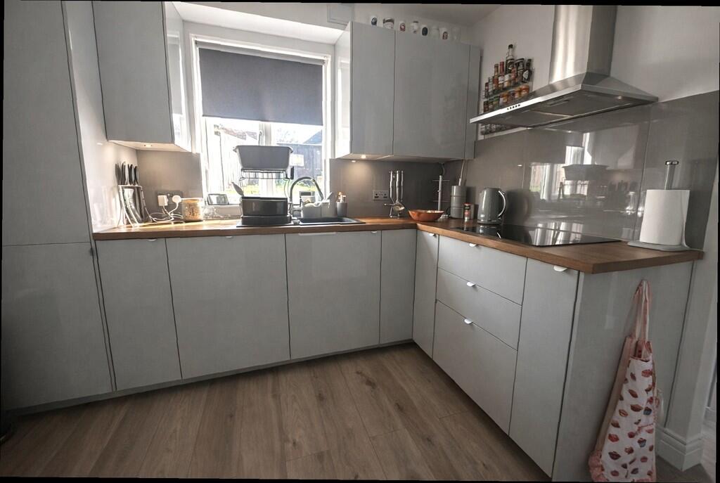 Saunton Road, Rugby photo 3