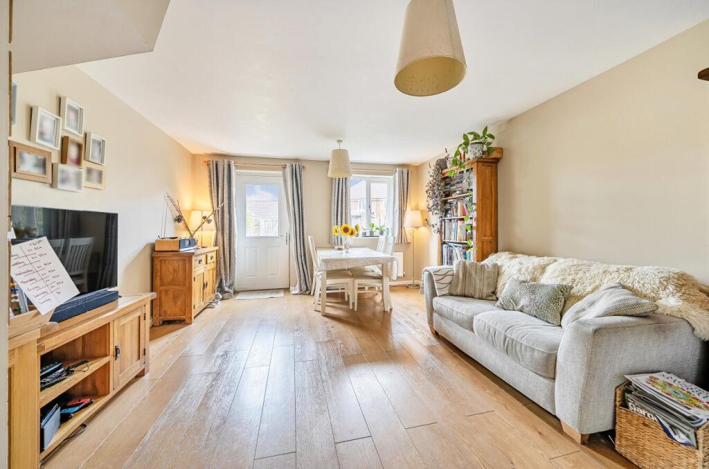Walker Drive, Faringdon, Oxfordshire, SN7 photo 4