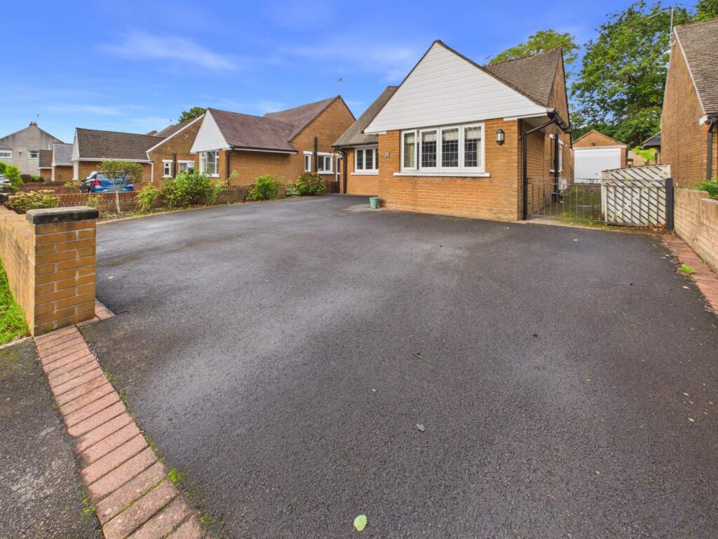 House in Cardiff - More