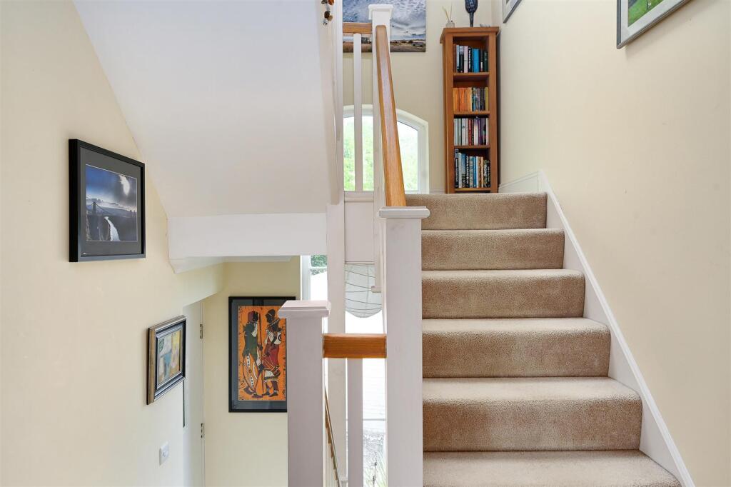 Burnhams, Rye, East Sussex TN31 7LW – další
