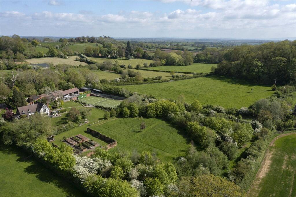 Main image of property: Hanbury, Bromsgrove, Worcestershire