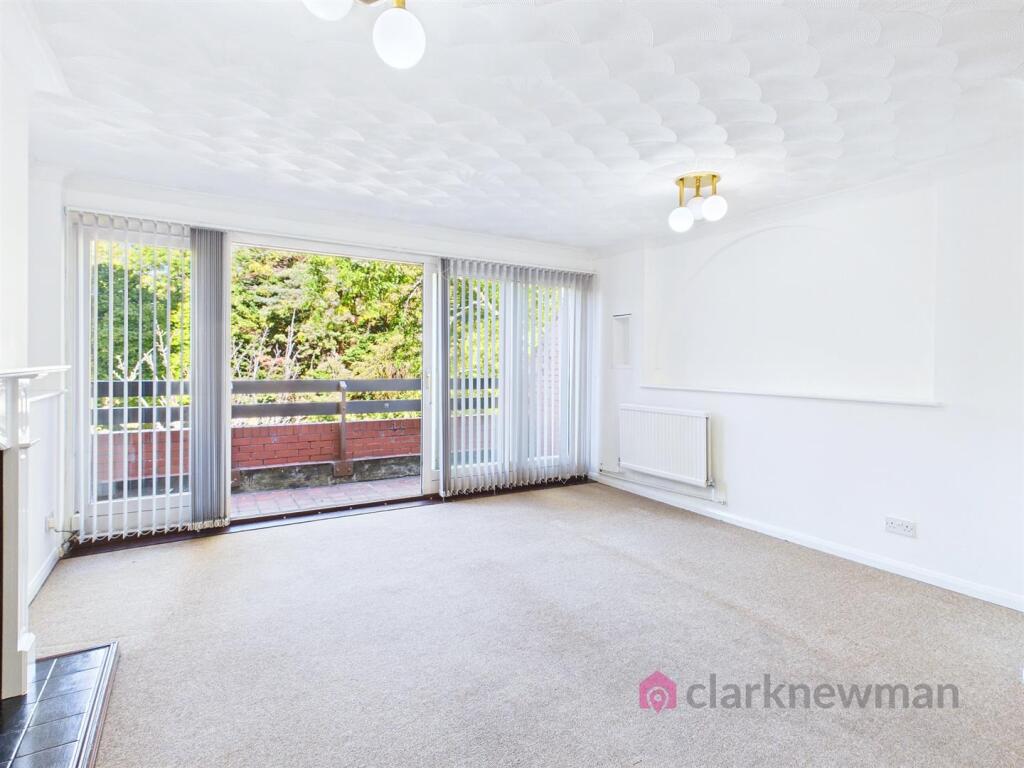 Apartment in Chelmsford - View 5
