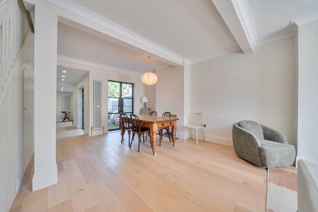 House in London, Blackheath Royal Standard, Kidbrooke - View 4