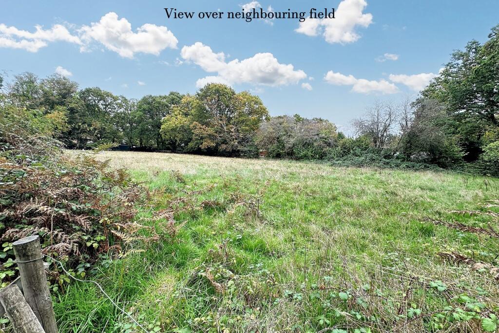 Verwood photo 2