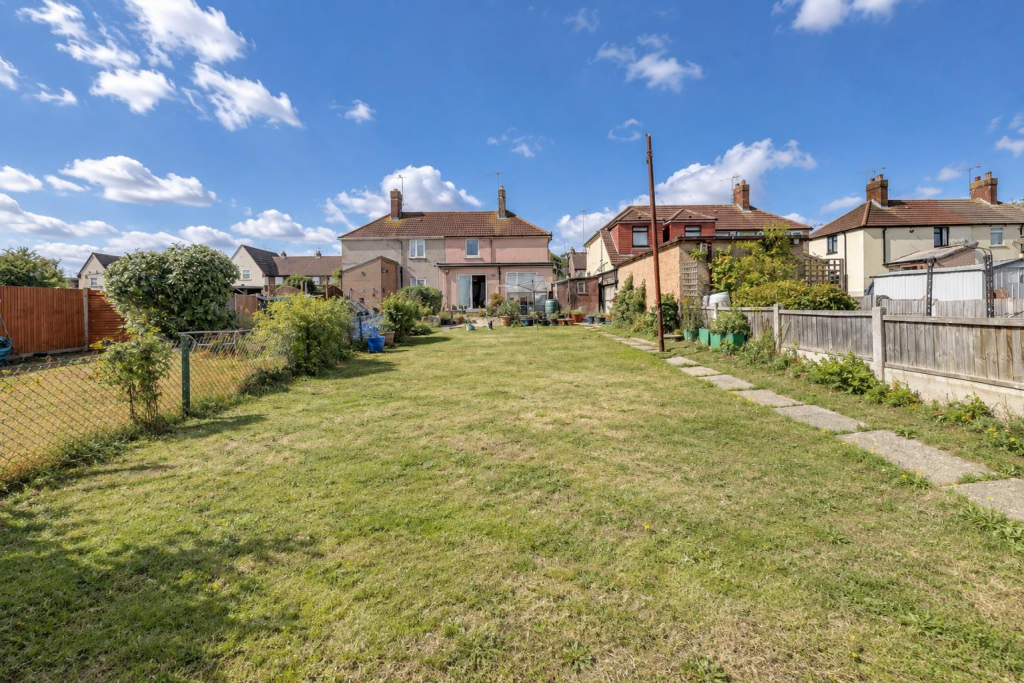 House in Southend-on-Sea - View 5
