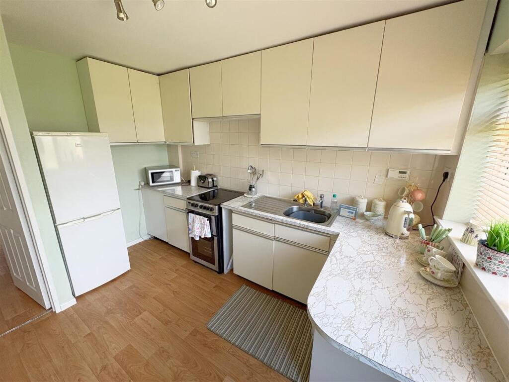 Ravenhead Drive, Bristol - More