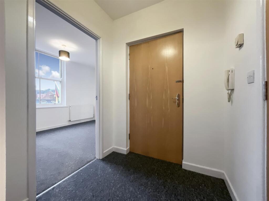 Apartment in Bristol, Old Market, St Philip's - More