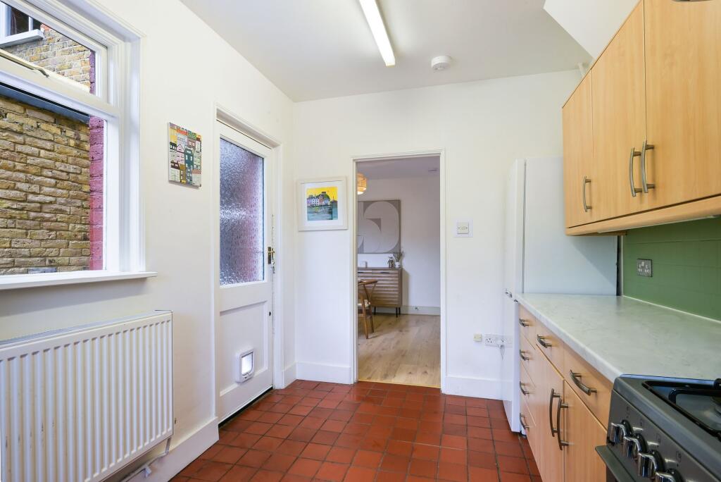 House in Kingston upon Thames - View 5
