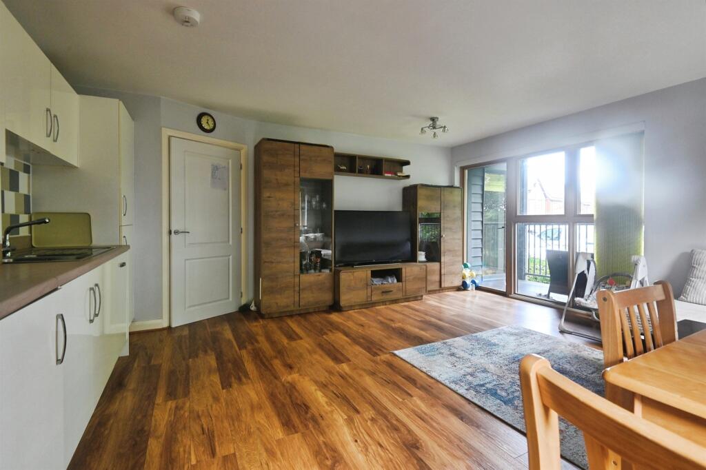 Haigh Crescent, Birmingham photo 5