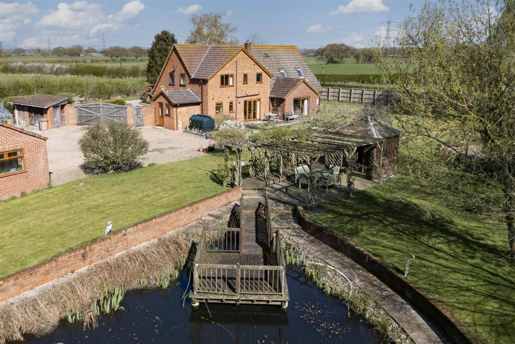 Main image of property: Laytham, York