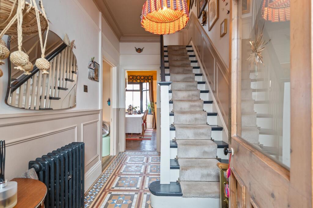House in Newport, St. Woolos, Stow Hill - View 3