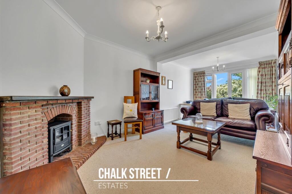 Goodwood Avenue, Hornchurch, RM12 photo 4