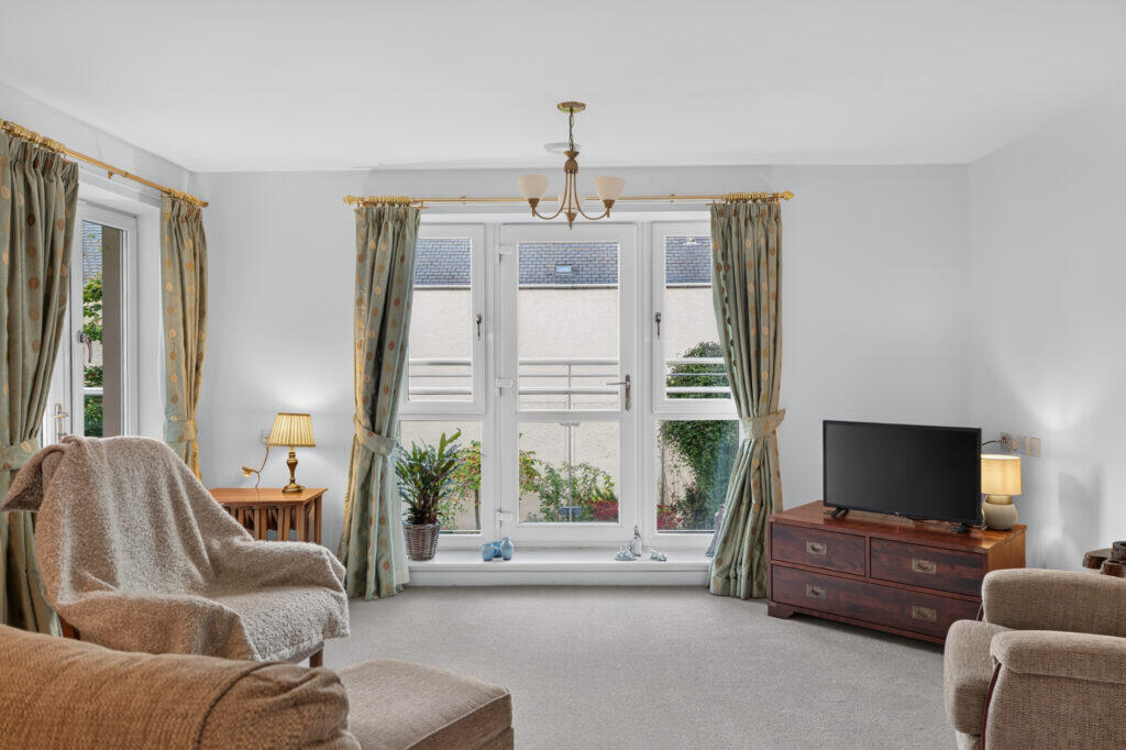 Flat 16 Clifton Mews , 43 Baileyfield Road , Edinburgh , Midlothian , EH15 1NA photo 3