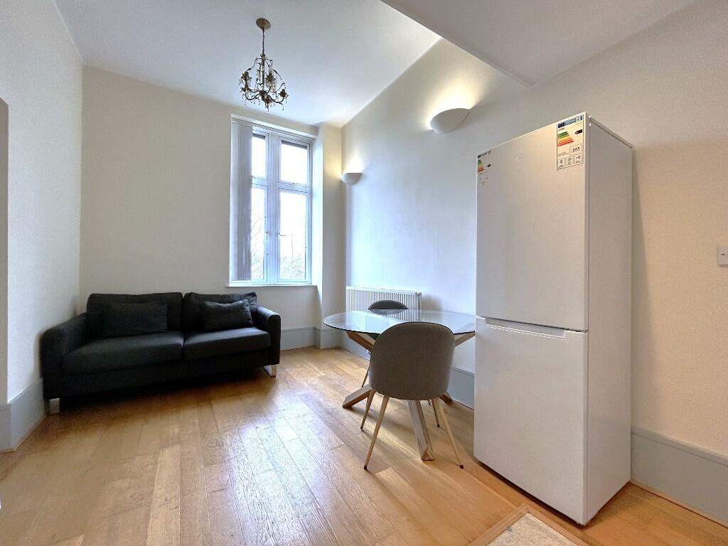 Main image of property: Park Parade, Ashton-Under-Lyne, Greater Manchester, OL6