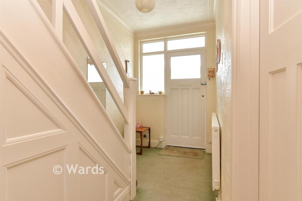 House in Gillingham, Medway - View 5