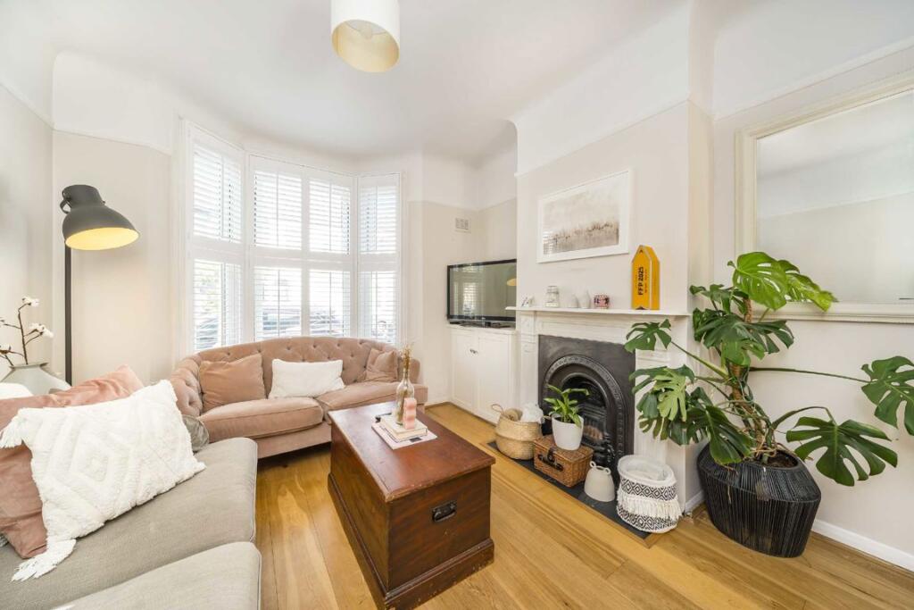House in London - View 3