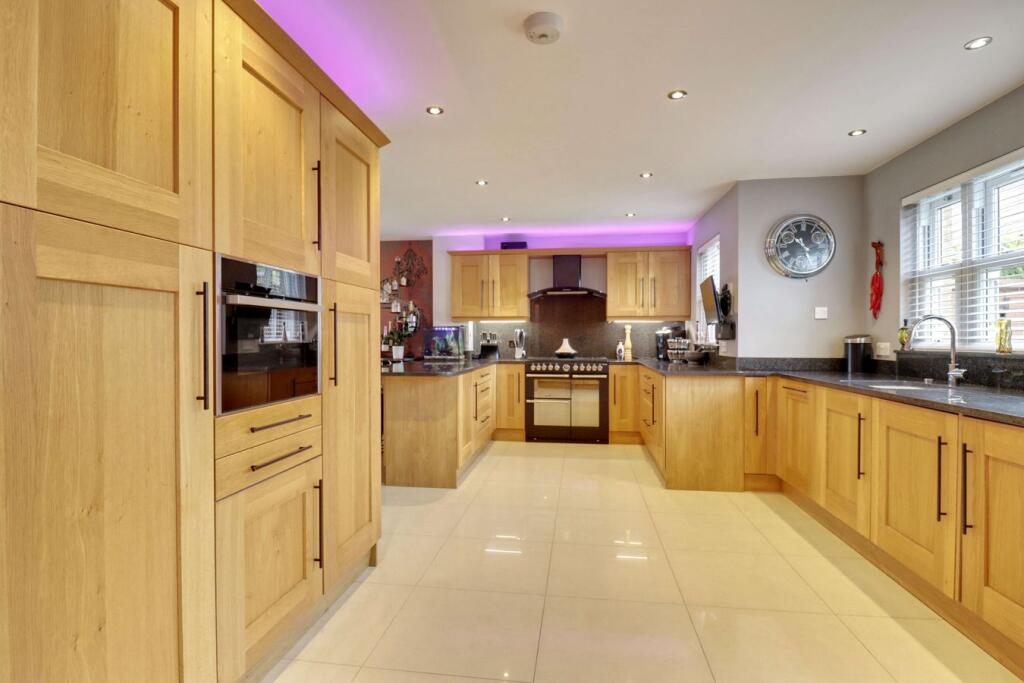 House in Chelmsford - View 4