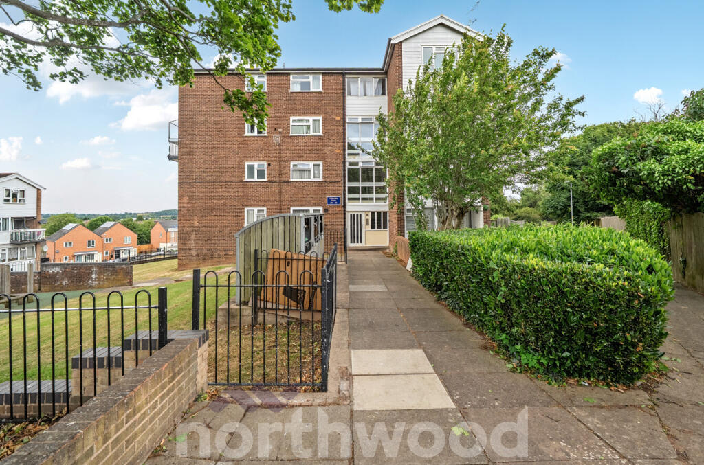 Main image of property: Ullswater Close, Warndon, WR4 9HN