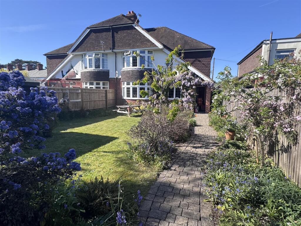 Main image of property: Rectory Close, Newbury