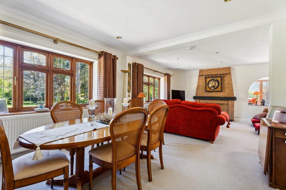House in Denham Green, Denham - View 5