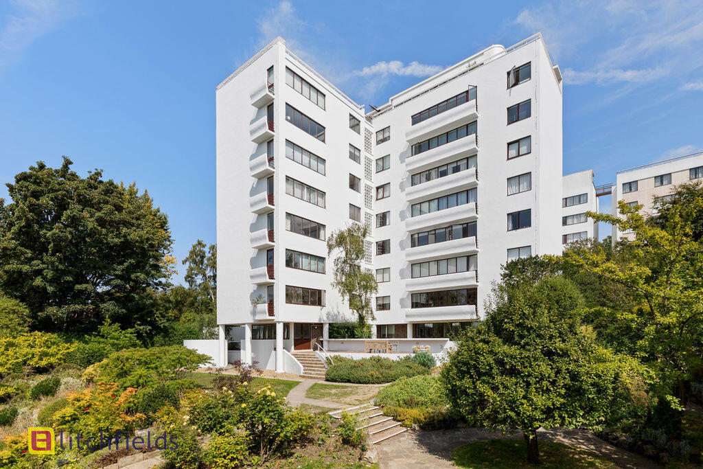Main image of property: Highpoint, North Hill, Highgate Village ,N6