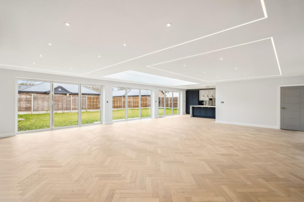 Main image of property: The Avenue, Ascot, SL5