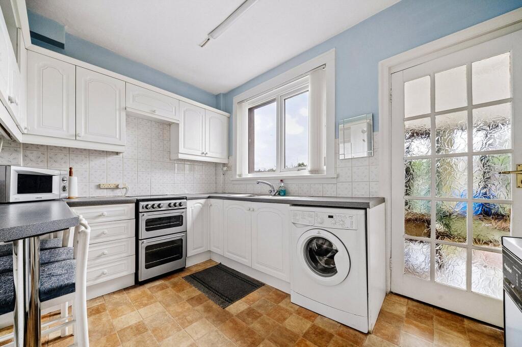 House in Galashiels - View 4