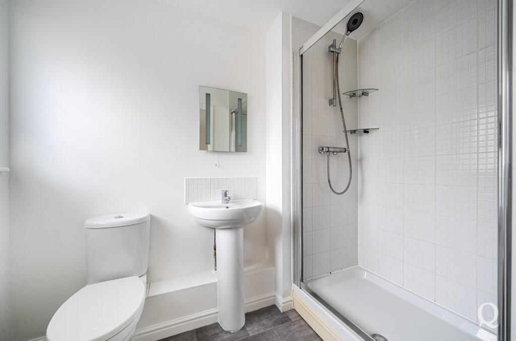 Apartment in Swale, Murston - View 5