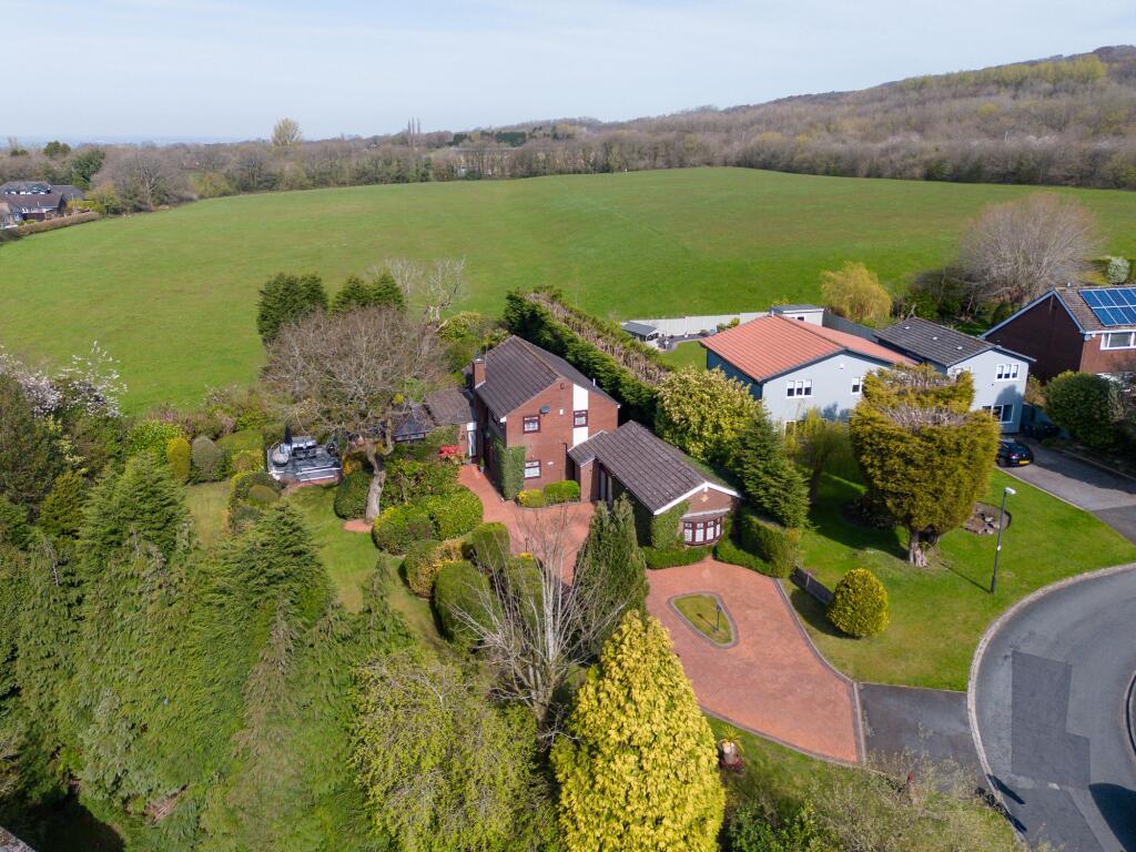 Main image of property: Elmers Green, Skelmersdale, WN8