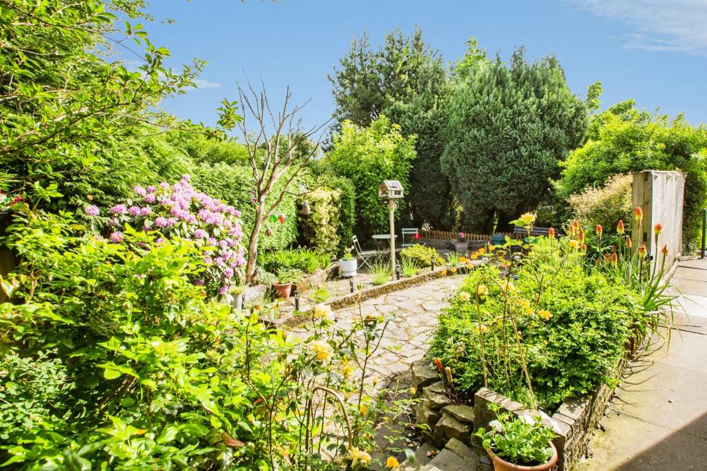 House in Calderdale, West Yorkshire - More