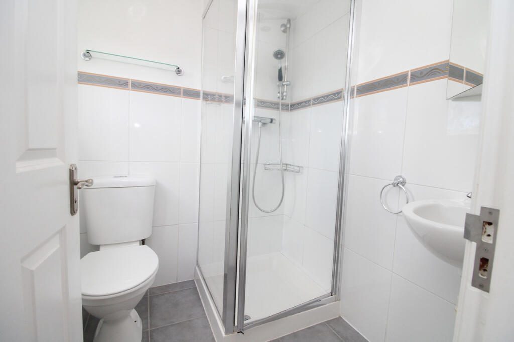 Apartment in Brighton - View 4