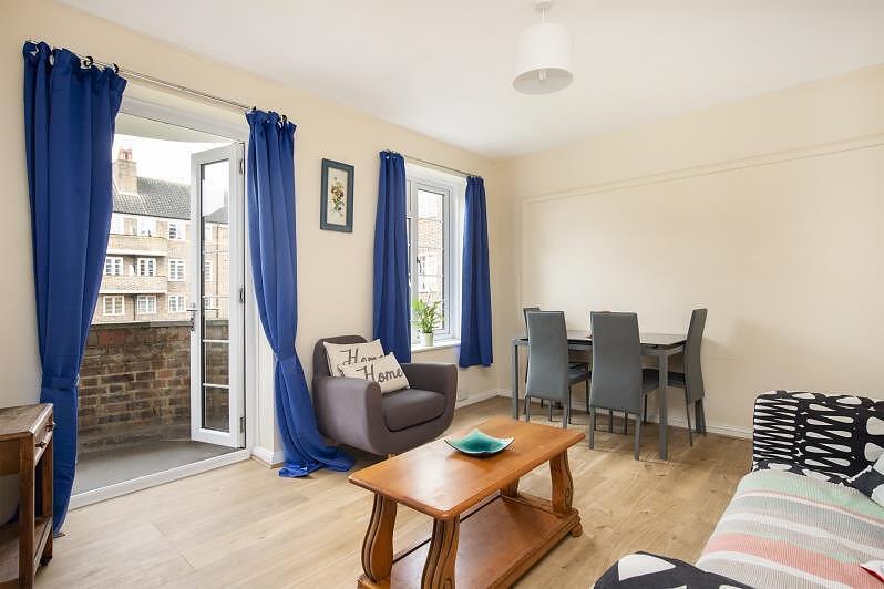 Apartment in London, Wandsworth - View 2