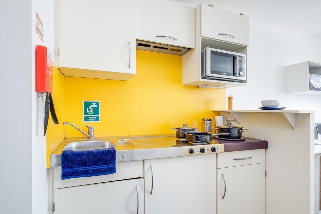Studio flat for rent