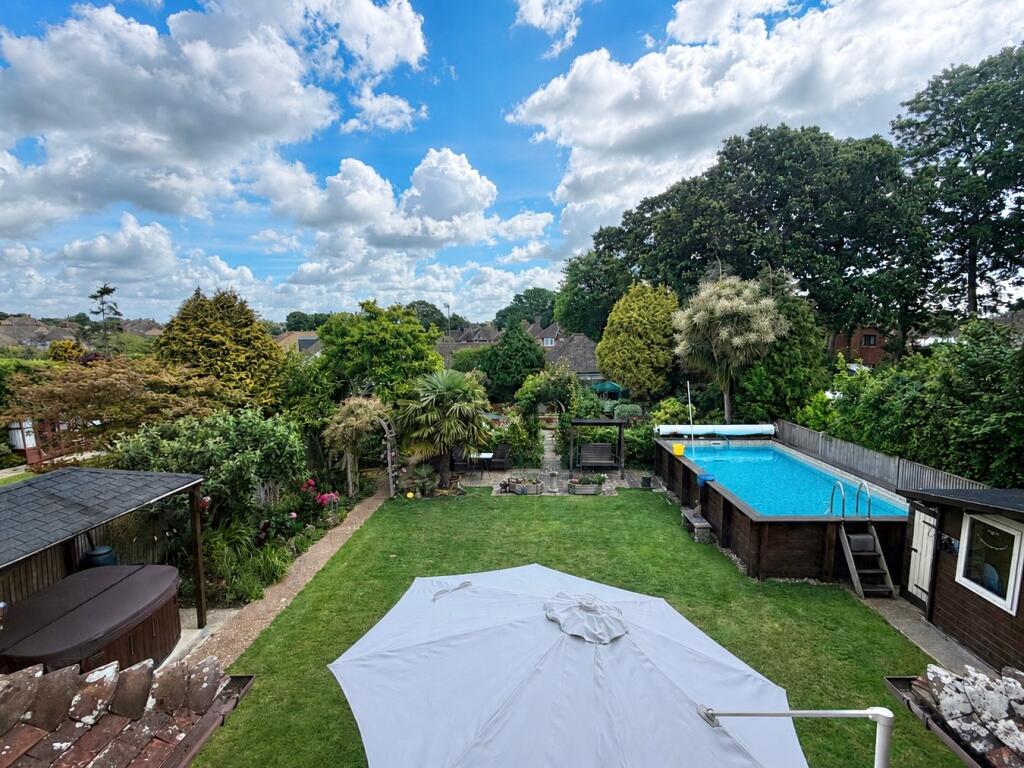 Collington Rise, Bexhill-on-Sea, TN39 photo 2