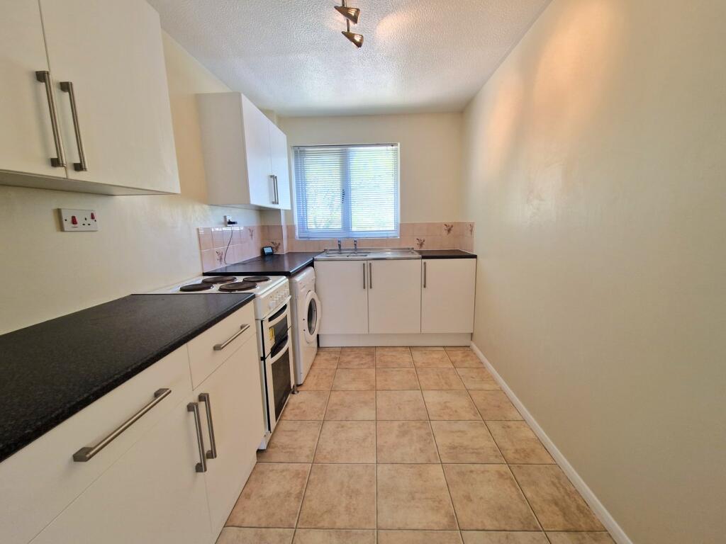 Orchard Close, Biggleswade, SG18 photo 3