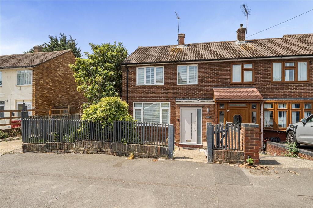 Main image of property: Doddsfield Road, Slough