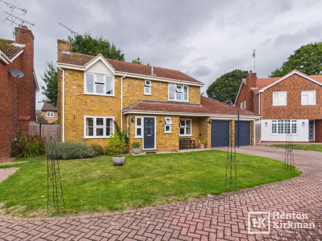4-bed house on Walsingham Way, Billericay, Essex, £750,000