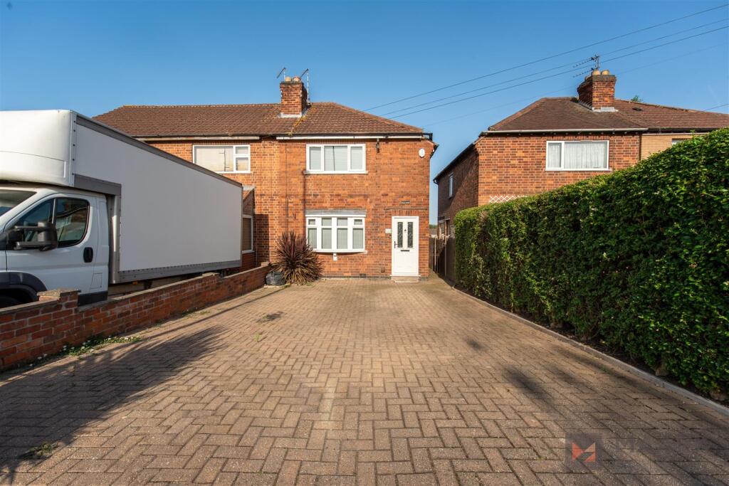Main image of property: Wanlip Lane, Birstall, LE4