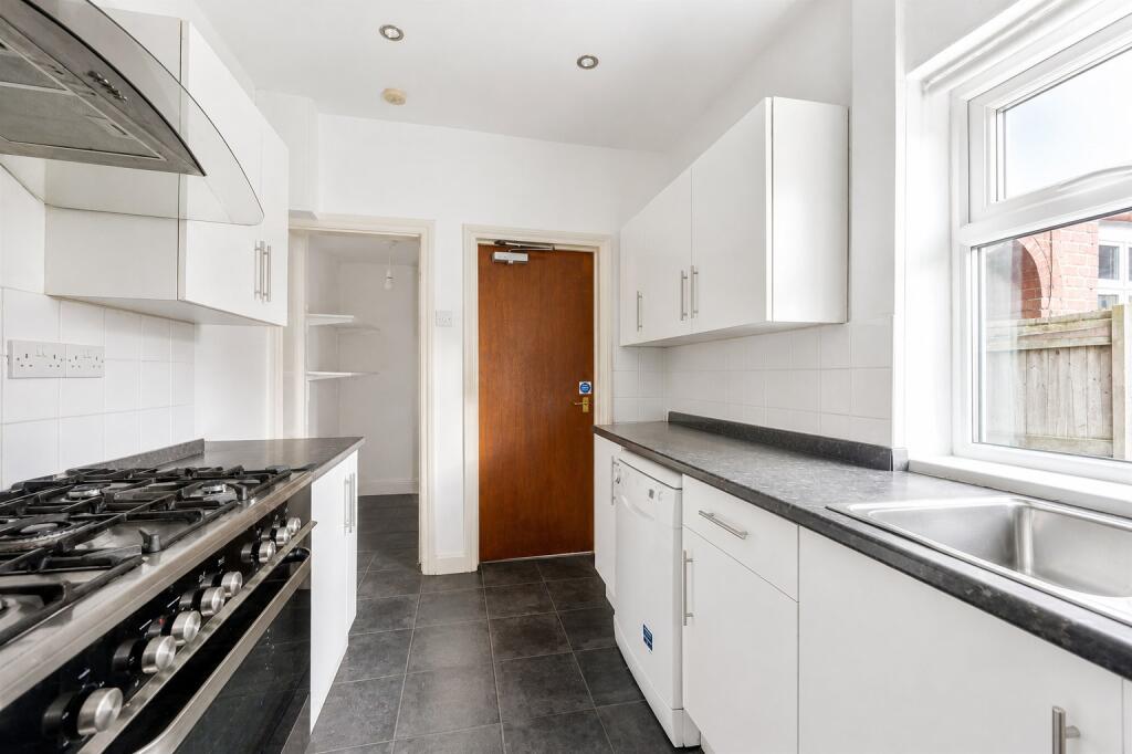 House in Birmingham, West Midlands - View 5