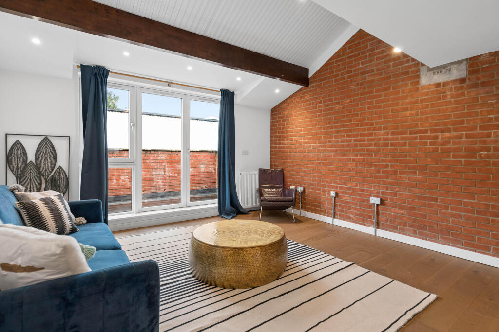House in London - More